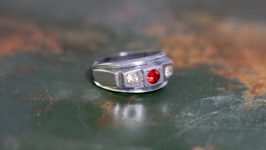 Art Deco 1950s Faux Ruby Ring Size-10