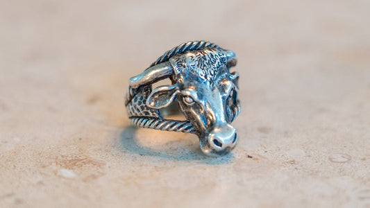 Rare 1930s Era Fred Harvey Bull Head Ring Size-9