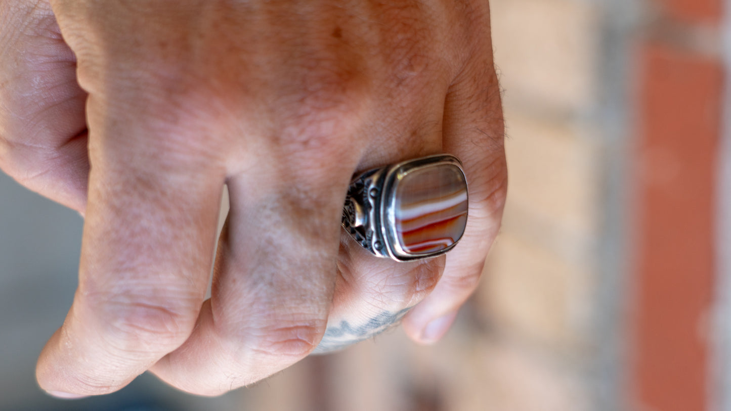 Excellent Harvey Era Southwestern Agate Ring Size-10