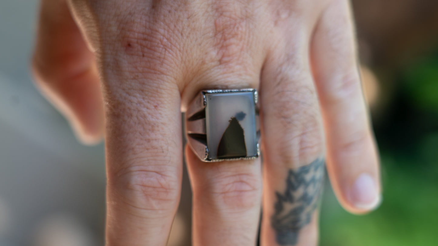 Mid Century Wheeler Manufacturing Foggy Agate Ring Size-11