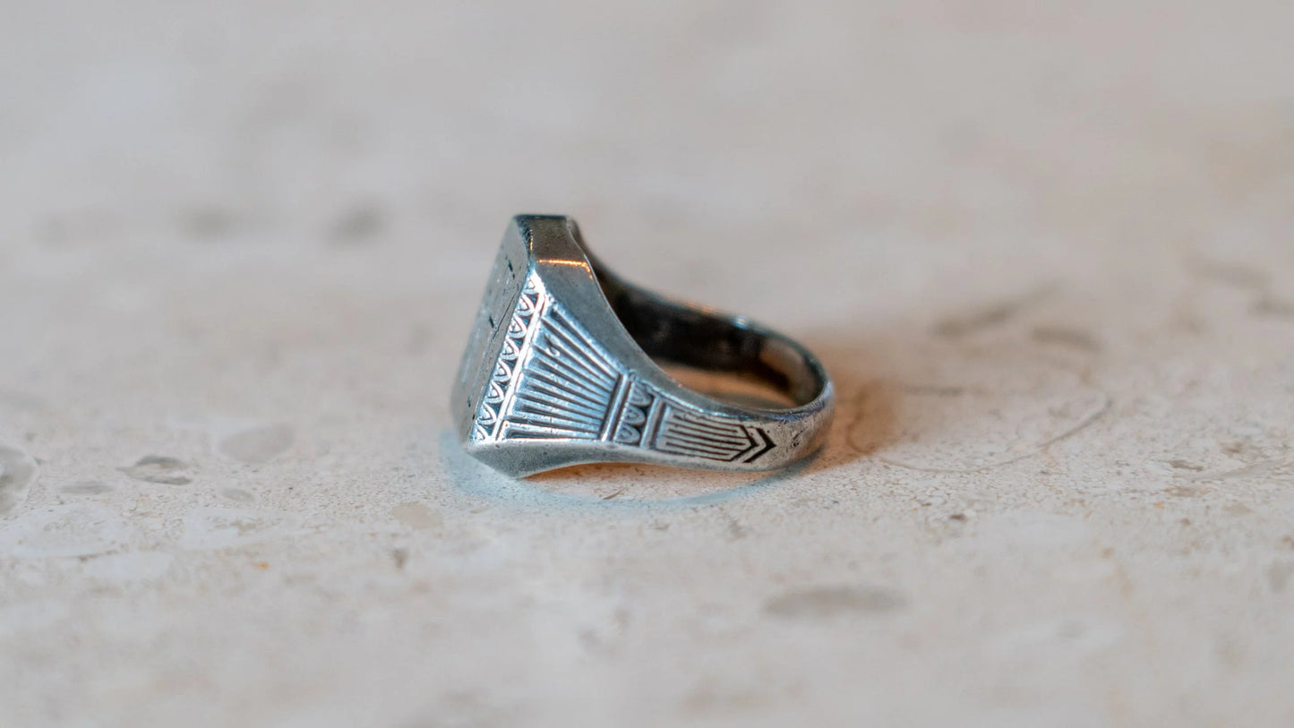 WAK 1930s Sterling Silver Initial Ring SIze-10
