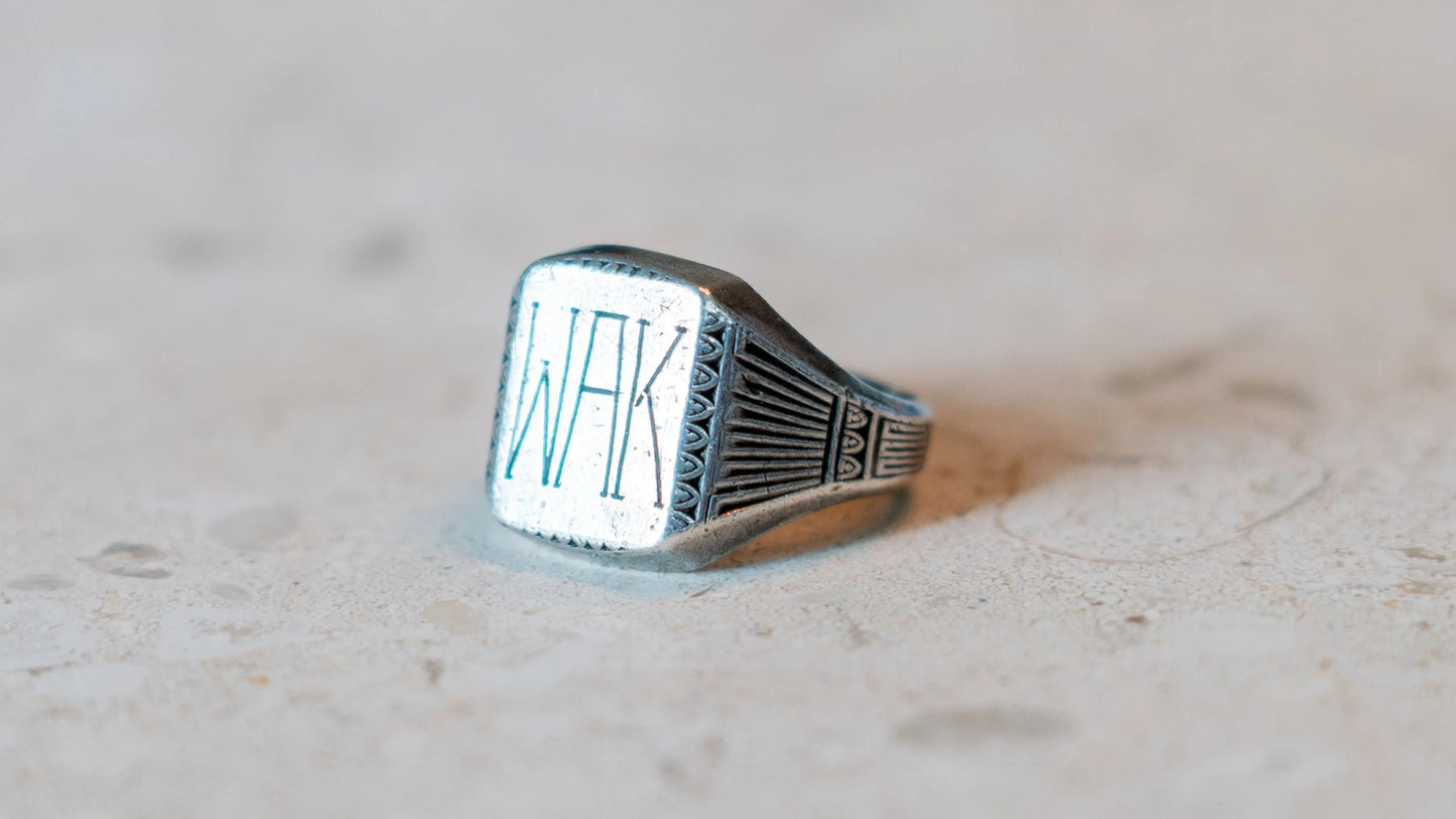 WAK 1930s Sterling Silver Initial Ring SIze-10