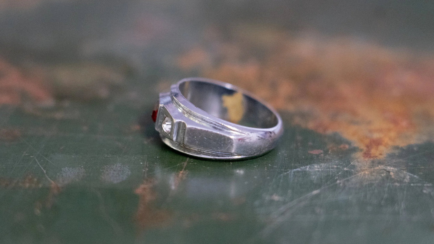 Art Deco 1950s Faux Ruby Ring Size-10