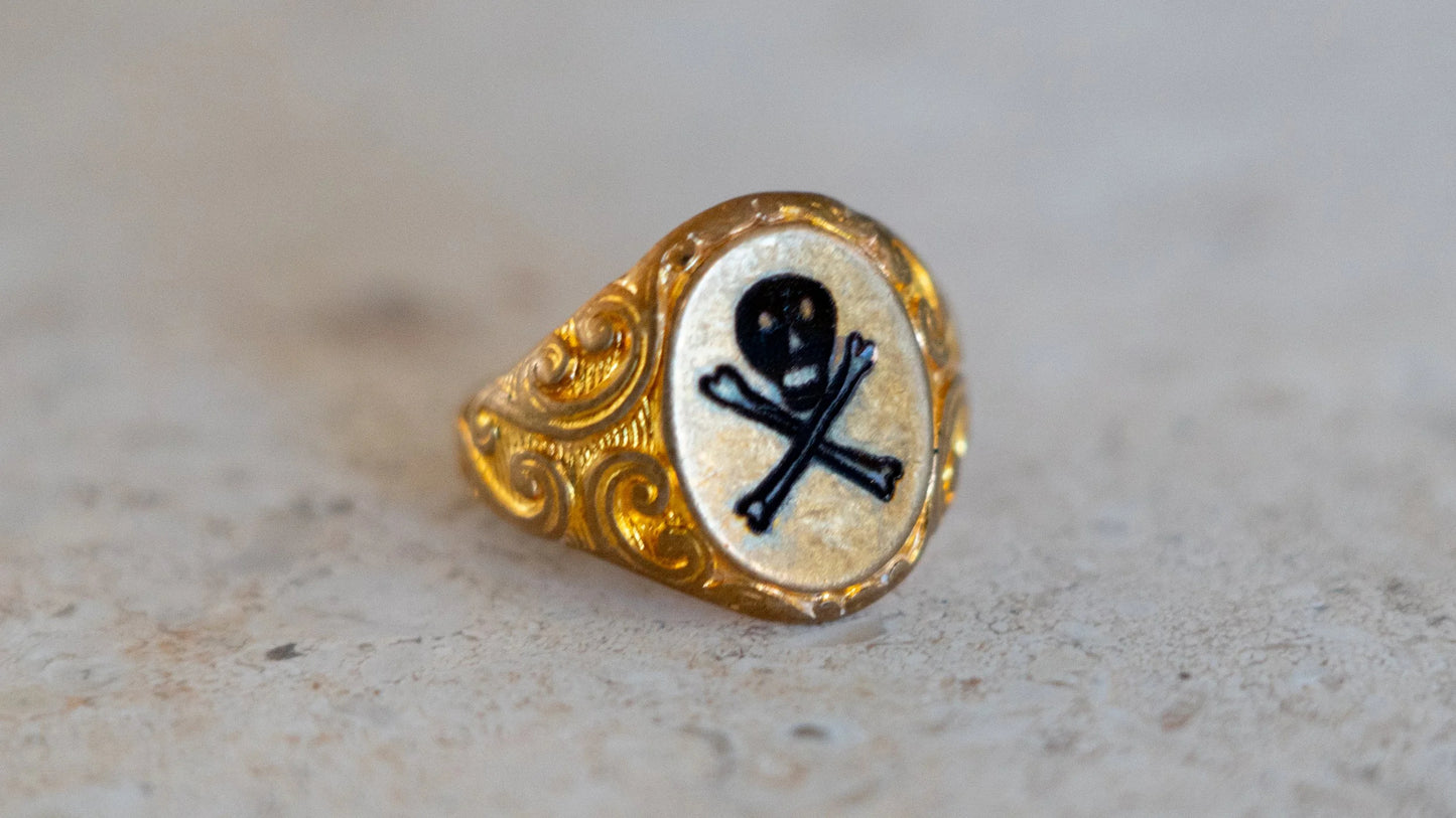 Kilroy's Engraved 1940s Skull Rings