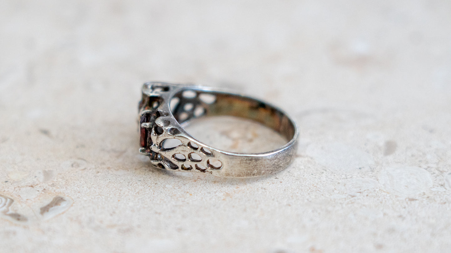 Vintage Art Nouveau Garnet Ring Size-12.5