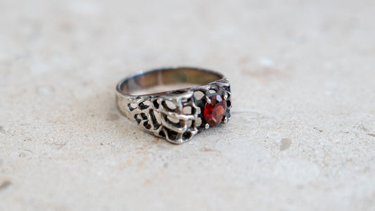 Vintage Art Nouveau Garnet Ring Size-12.5