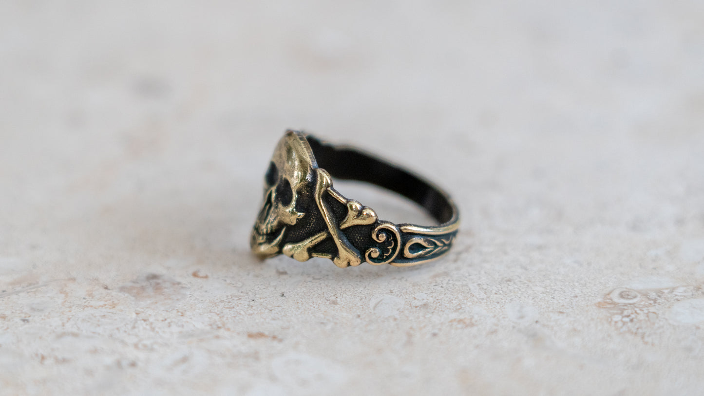 1960s Smiling Skull Novelty Ring Size-13