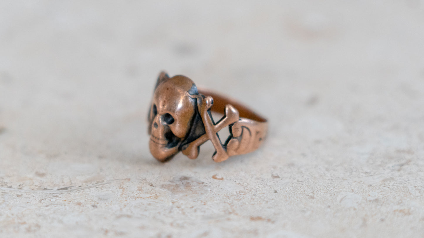 Rare 1930s Copper Novelty Skull Ring Size-9