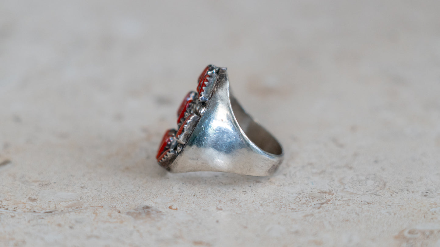 Large 19 Gram 1960s Zuni Petite Point Coral Inlay Size-11