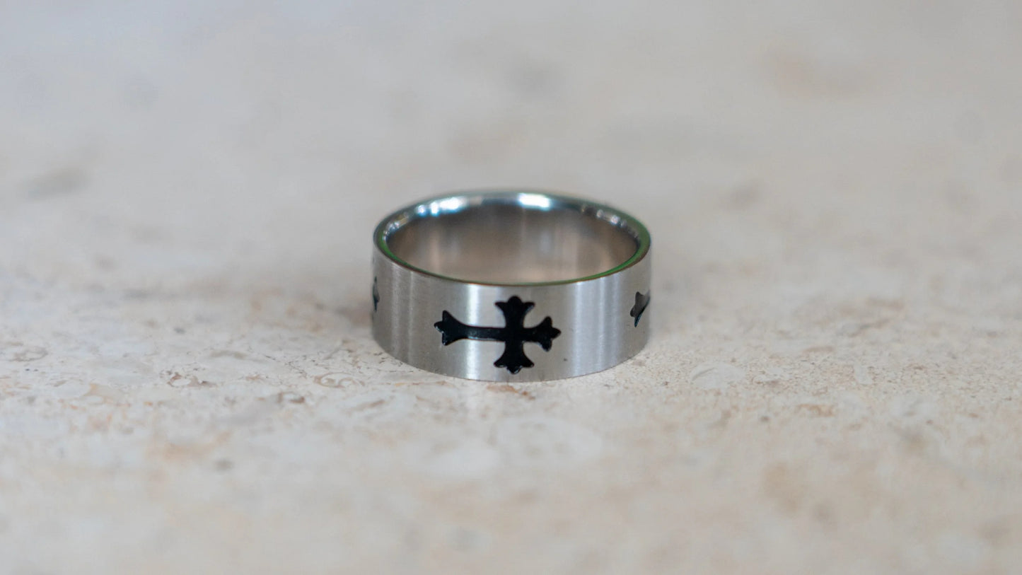 Deadstock 1990s Ornate Crucifix Steel Band Size-10