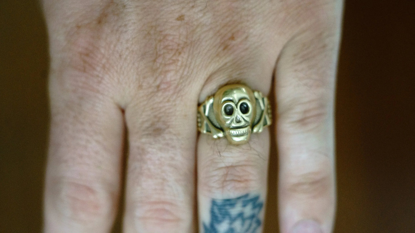 Kilroy Catalog Skull Ring