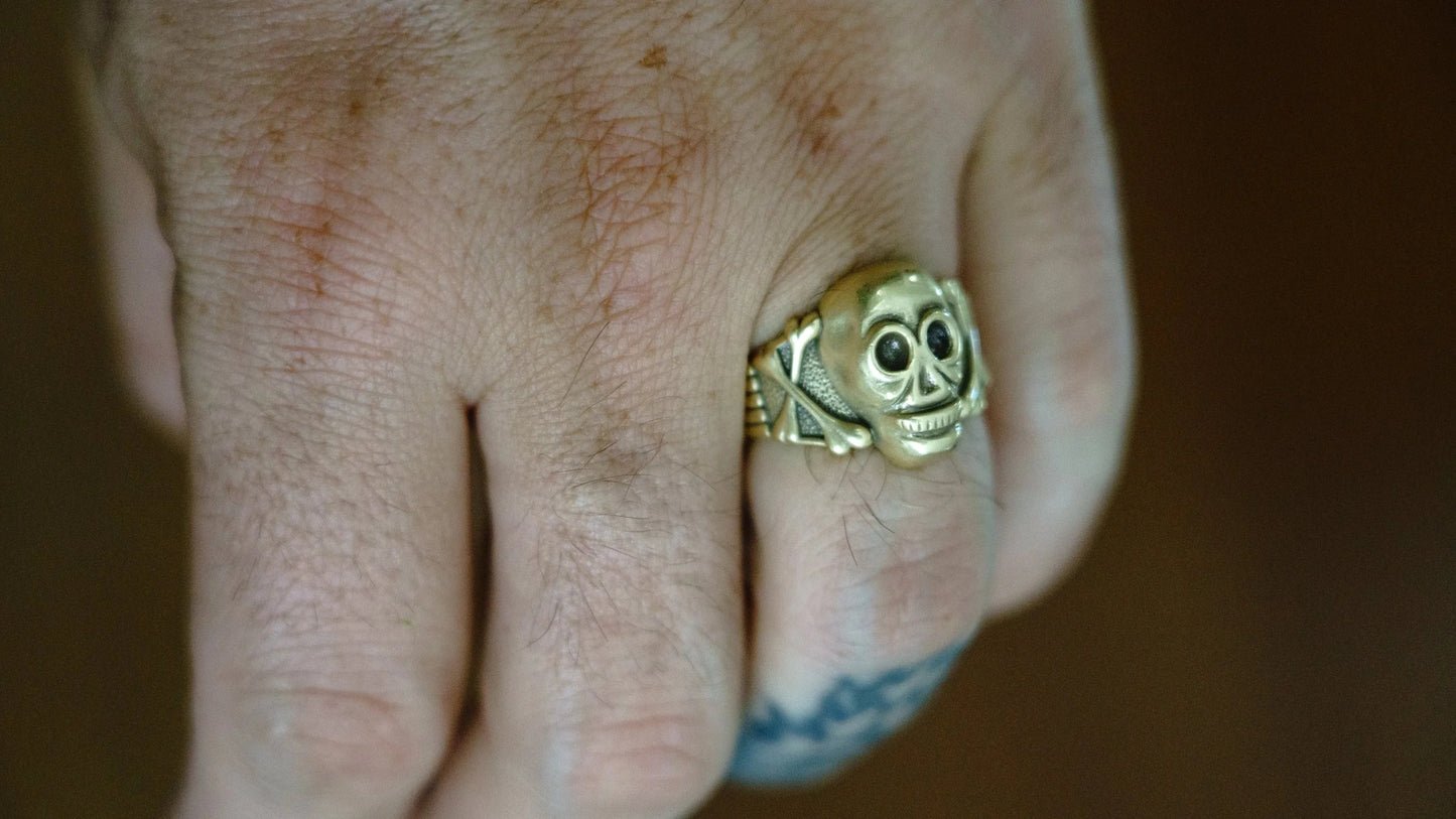 Kilroy Catalog Skull Ring