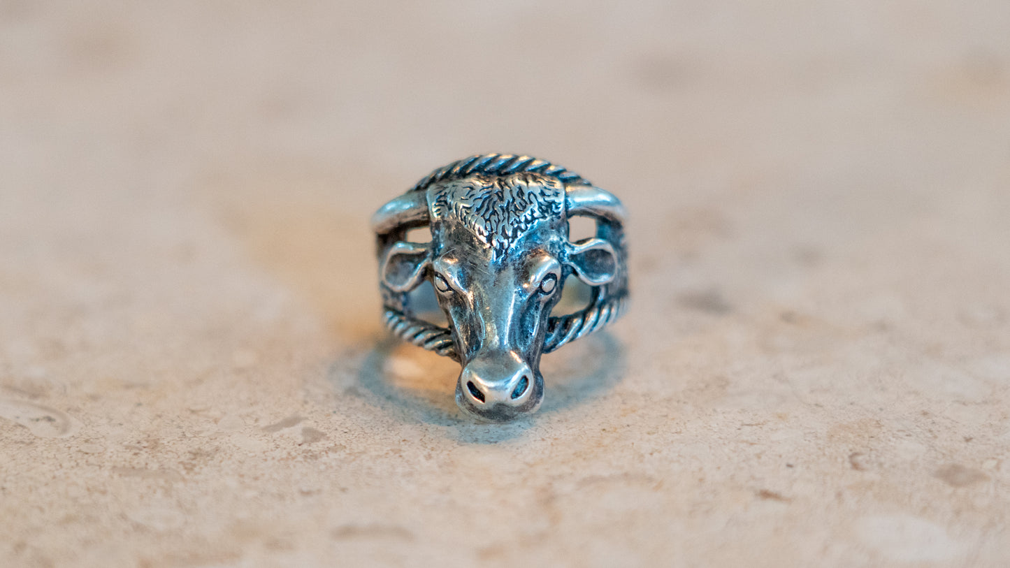 Rare 1930s Era Fred Harvey Bull Head Ring Size-9