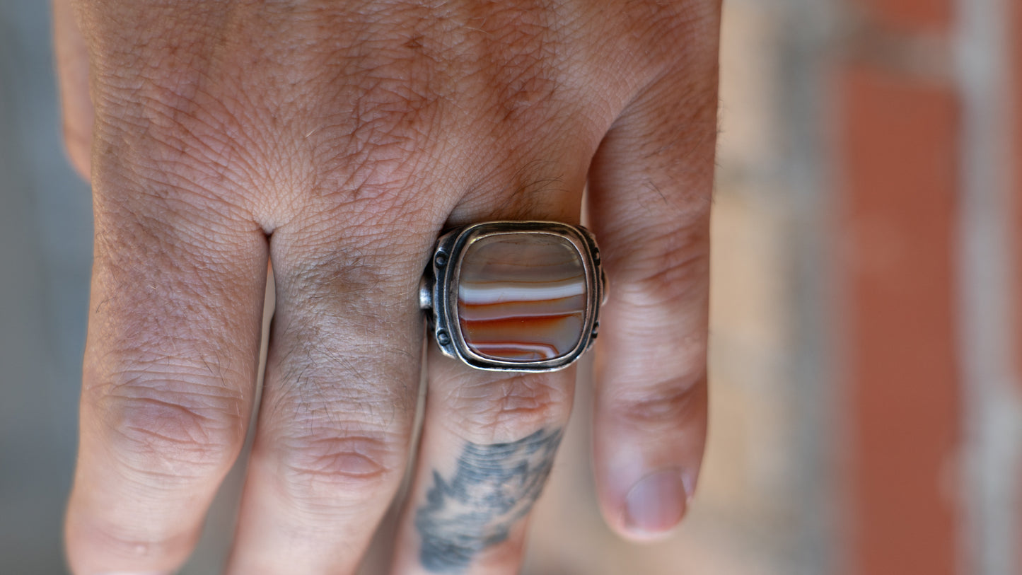 Excellent Harvey Era Southwestern Agate Ring Size-10