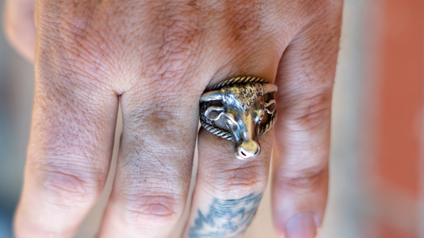 Rare 1930s Era Fred Harvey Bull Head Ring Size-9