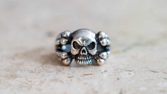 1990s Solid Sterling Large Skull & Cross Bones Size-10.5