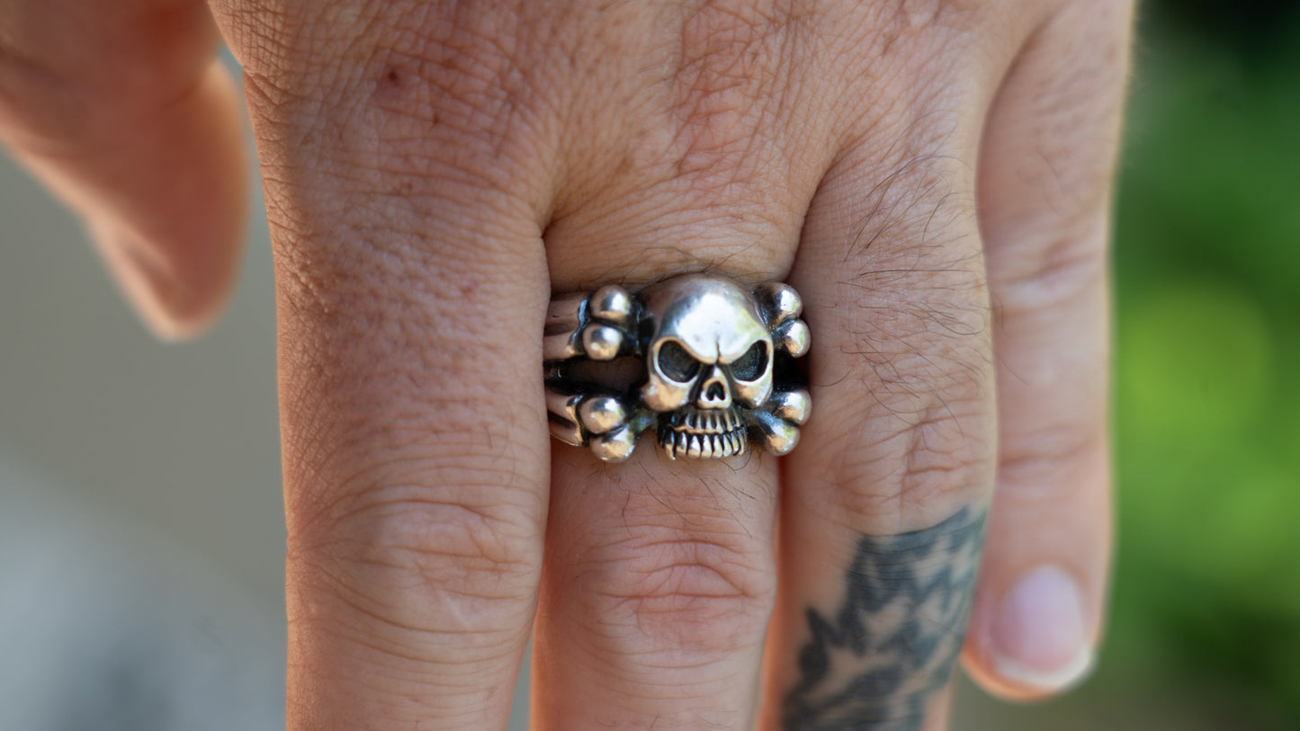1990s Solid Sterling Large Skull & Cross Bones Size-10.5