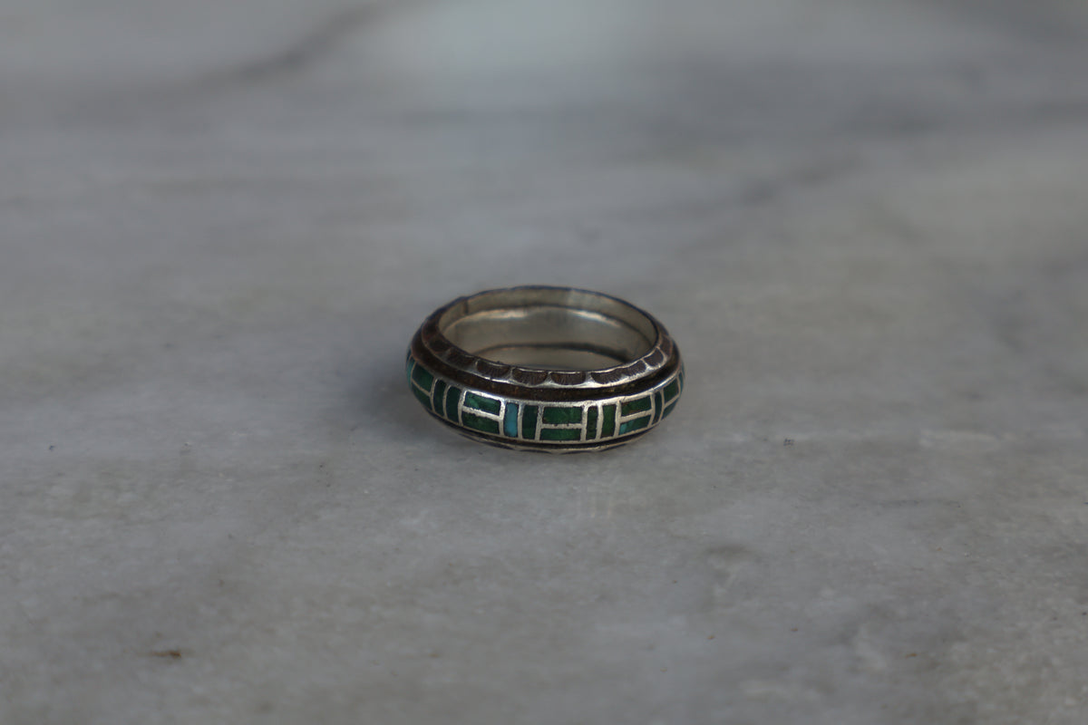 Mid Century High End Turquoise Inlay Band 40 Plus Inlaid Pieces Size-9
