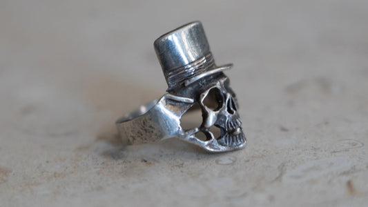 1980s Solid Sterling "Mr. Lucky" Skull Biker Ring Size-11