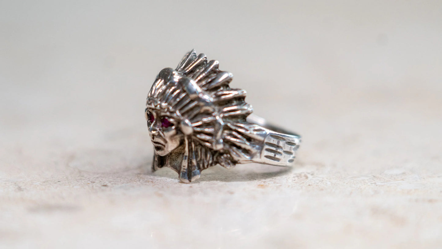 1960s Garnet Eyed Cheif Ring Size-11.5
