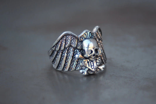 Harley Emblem Skull & Cross Bones 1980s Ring Size-14