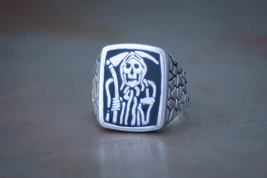 1980s Middle Finger Reaper Biker Ring Size- 11, 12, & 13