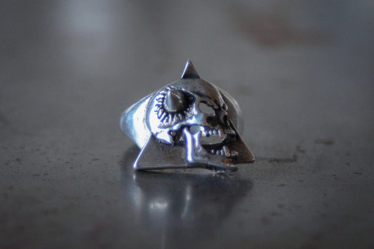 1980s Evil Pyramid Head Skull